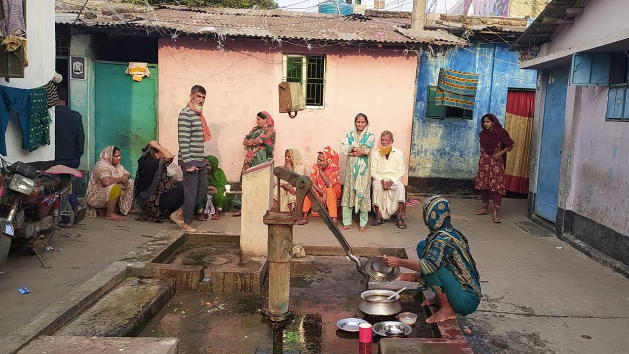 সৈয়দপুরে নির্বাচন এলেই কদর বাড়ে বিহারি ভোটারদের