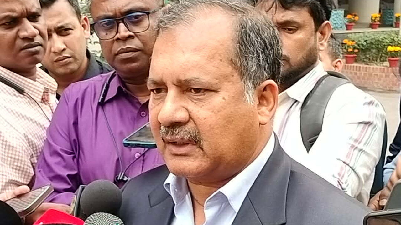 রাষ্ট্রপতির সাক্ষাৎকারের বিষয় খতিয়ে দেখে মন্তব্য করবেন তথ্যমন্ত্রী