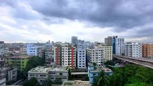 আংশিক মেঘলা ঢাকার আকাশ, সামান্য কমতে পারে দিনের তাপমাত্রা