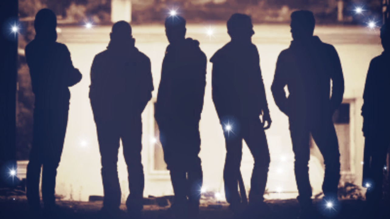 রাত ১০টার পর কিশোরদেরকে রাস্তায় পেলেই ব্যবস্থা