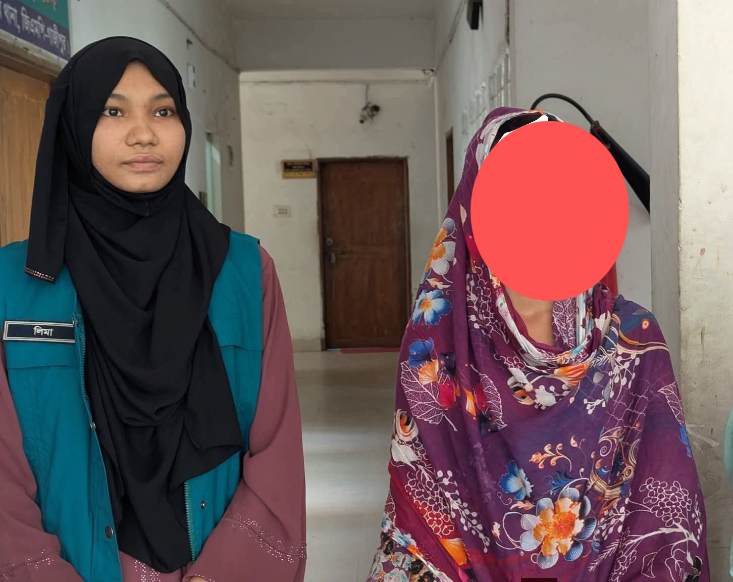 গাজীপুরের টঙ্গীতে স্ত্রীর হাতে স্বামীর পুরুষাঙ্গ কর্তন, রক্তমাখা ছুরিসহ থানায় আত্মসমর্পণ