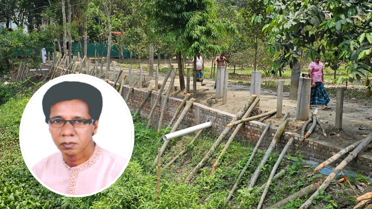 লৌহজংয়ে ২০০ বছরের পুরোনো রাস্তা ও খাল দখলের অভিযোগ: গণরোষের মুখে ইউপি চেয়ারম্যান