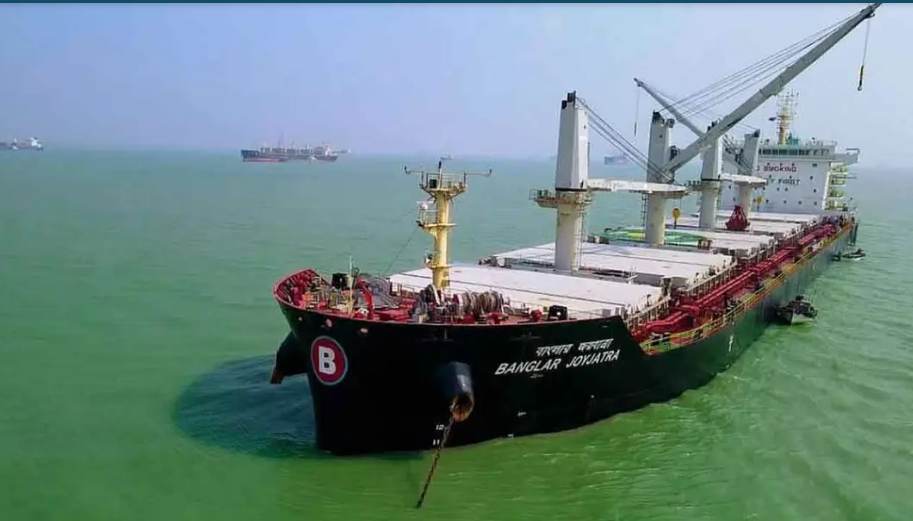 সাড়ে ৩ মাসের বন্দিদশা শেষ: হরমুজ প্রণালি পার হলো ‘বাংলার জয়যাত্রা’