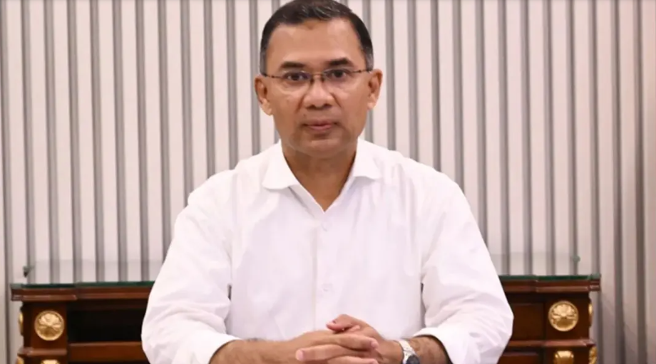 সরকারি অনুষ্ঠানে ব্যানার-বিলবোর্ডে প্রধানমন্ত্রীর ছবি ব্যবহার নিষিদ্ধ